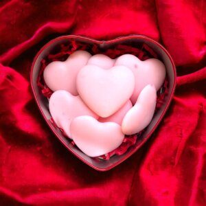 Heart Shaped wax melts with fragrance notes of Plum - Heliotrope - Musk - Vanilla